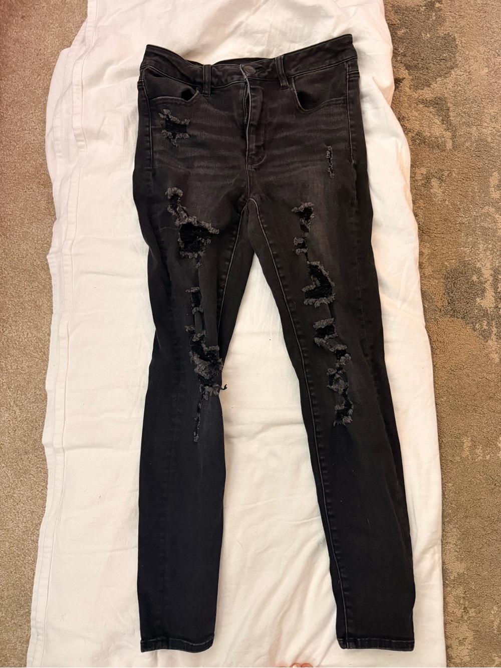 American Eagle Outfitters Black Ripped Skinny Jeans